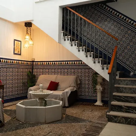 Edificio Alcazar Apartment